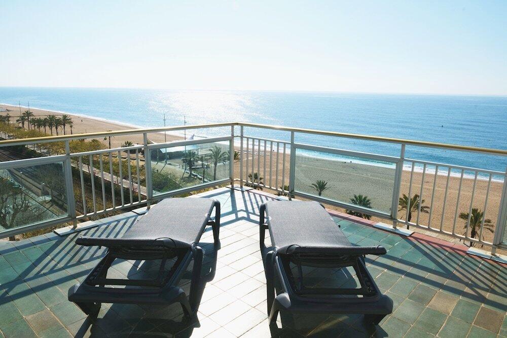 Enjoy the Beach and Pool in Calella de Mar at Hotel Internacional